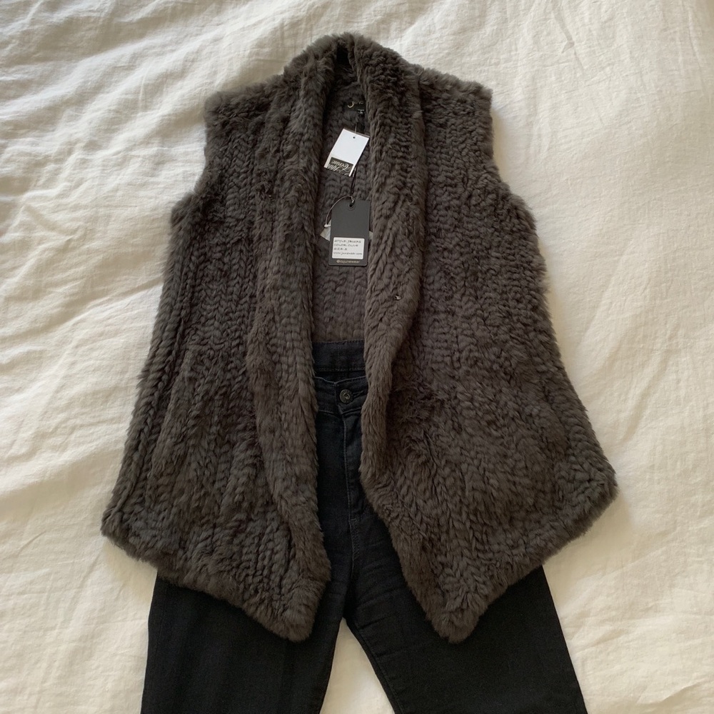 June Classic Rabbit Fur Vest in Olive